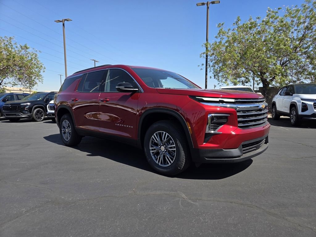 2026 Chevrolet Traverse LT's photo