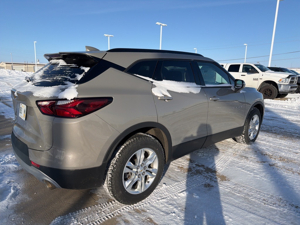 2021 Chevrolet Blazer 2LT photo 3