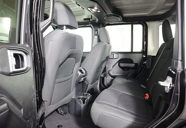 2021 Jeep Wrangler Unlimited Willys photo 16