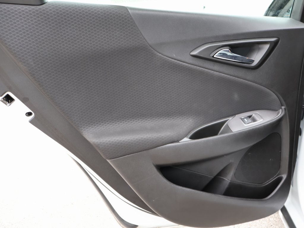 2023 Chevrolet Malibu 1LT photo 16