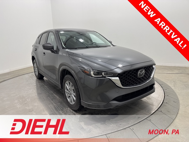 2024 Mazda CX-5 S Preferred package's photo