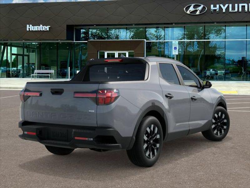 2026 Hyundai Santa Cruz SEL photo 2