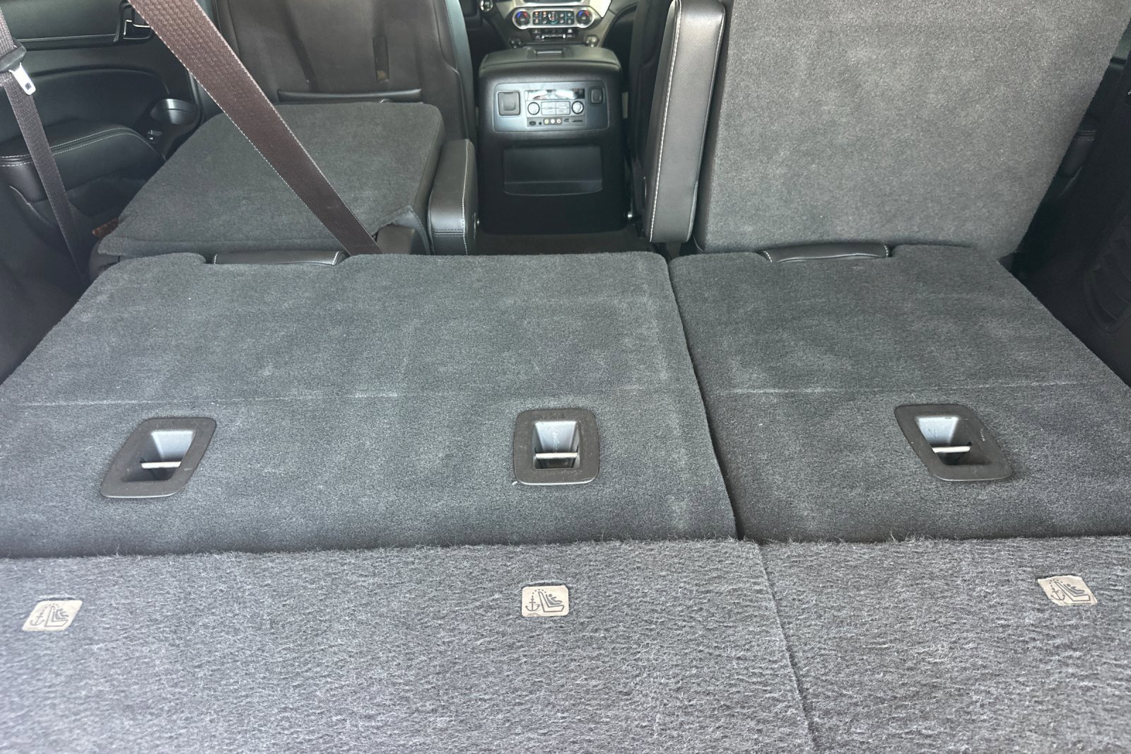 2015 Chevrolet Tahoe LTZ photo 15
