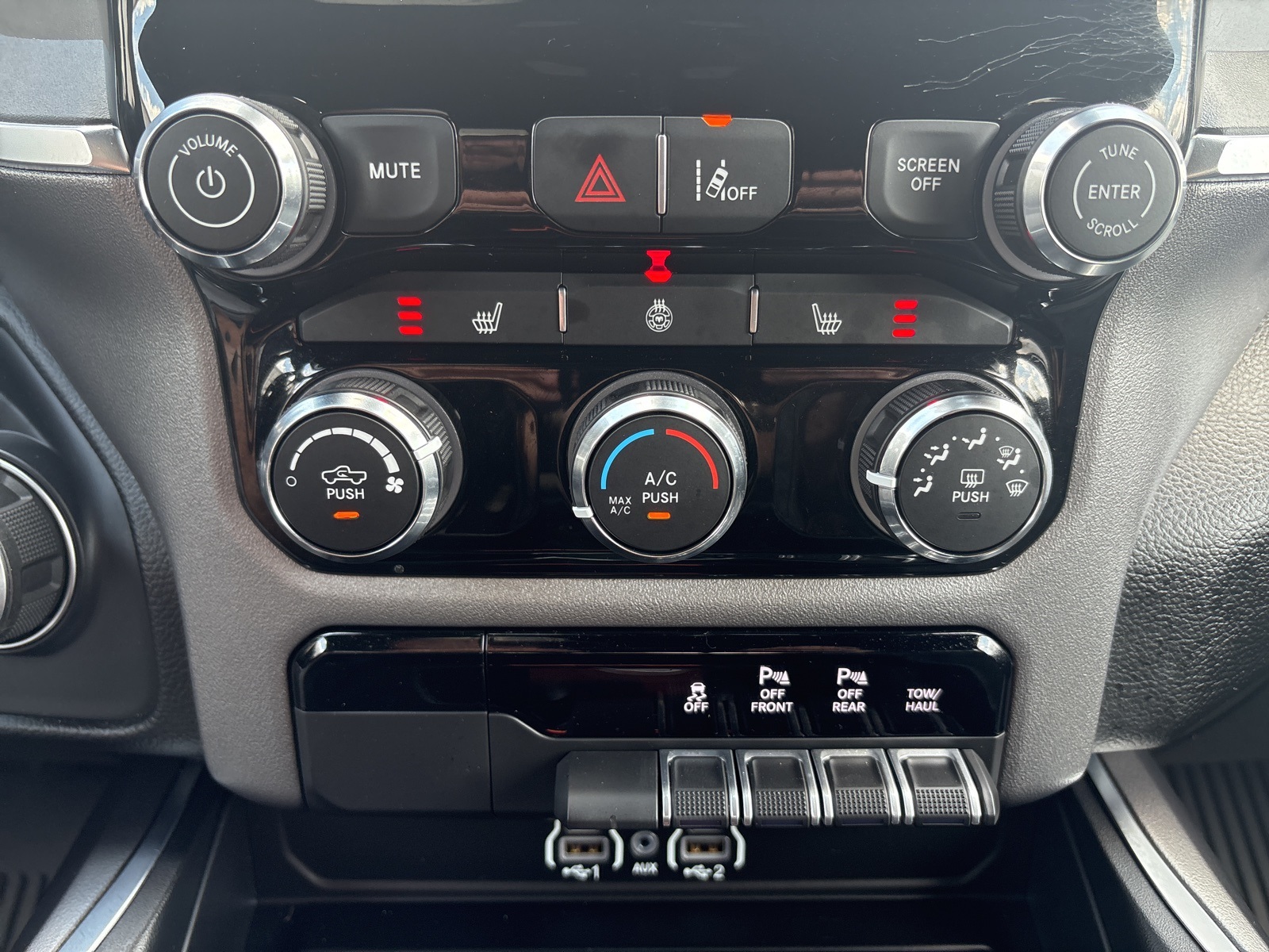 2025 Ram 1500 Big Horn Lone Star photo 21