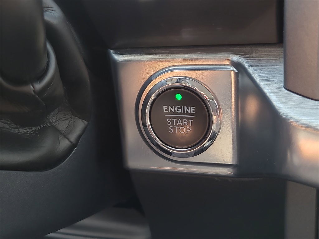 2022 Ford F-150 Lariat photo 26
