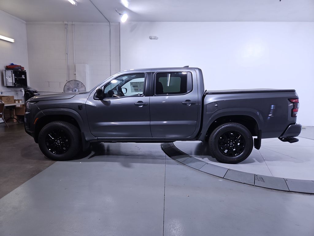 2026 Nissan Frontier SV photo 2