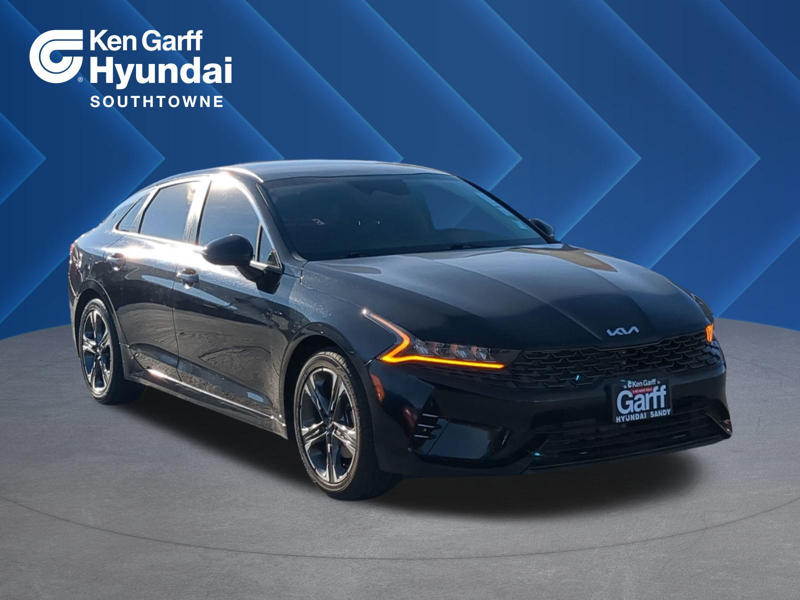 2022 Kia K5 LXS's photo