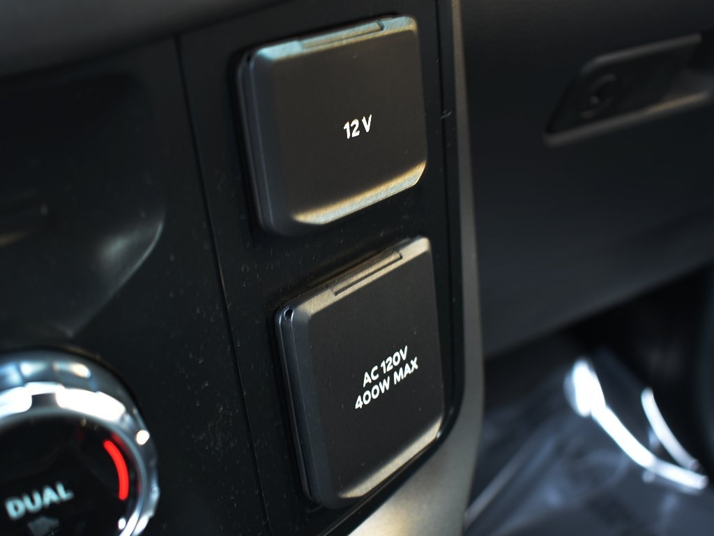 2025 Ford F-150 XLT photo 19