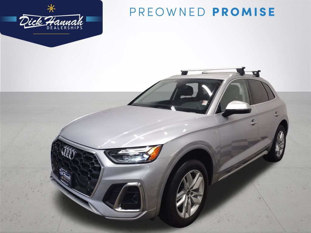 2022 Audi Q5 Premium's photo