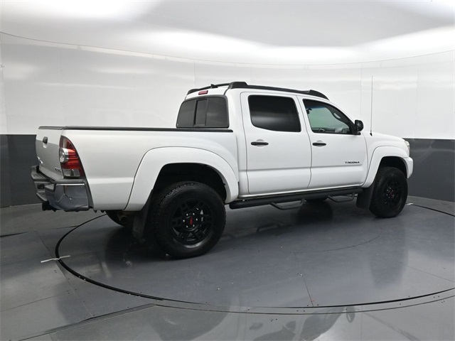 2015 Toyota Tacoma Base photo 3