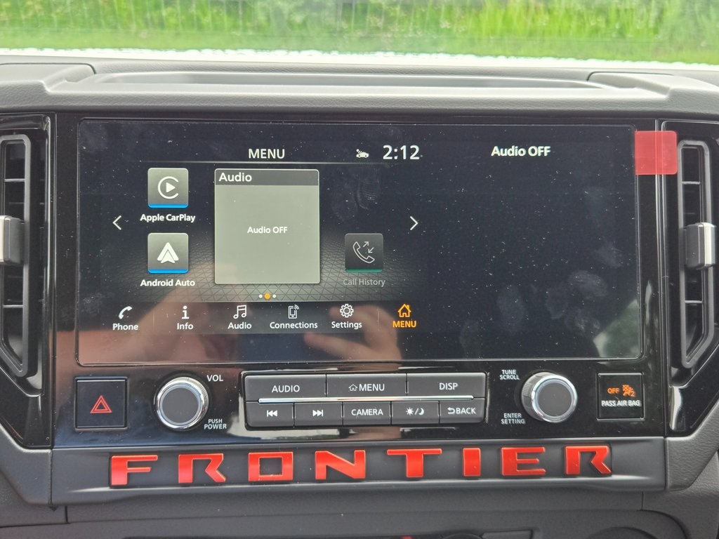 2025 Nissan Frontier PRO-4X photo 18