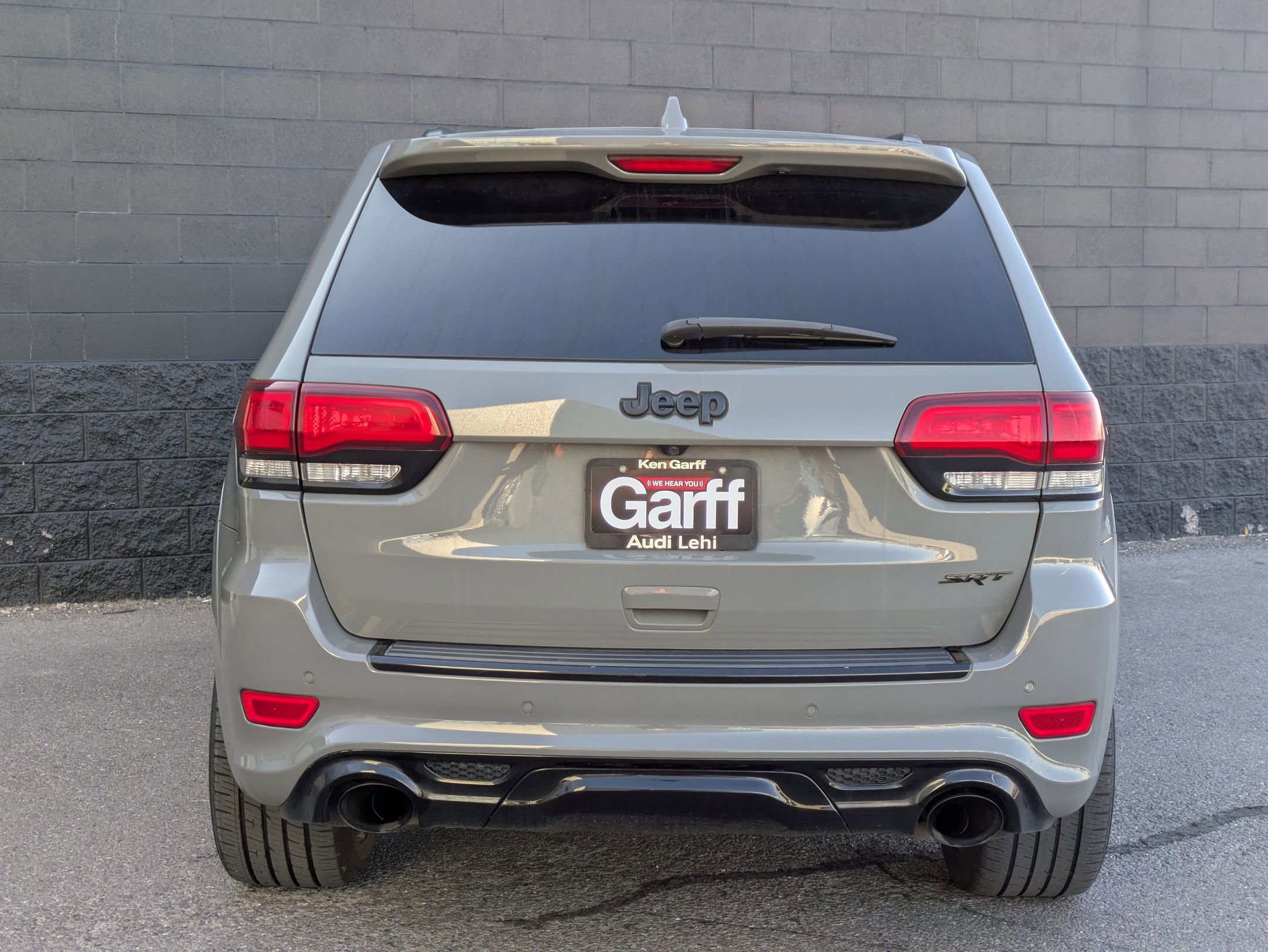 2020 Jeep Grand Cherokee SRT8 photo 3