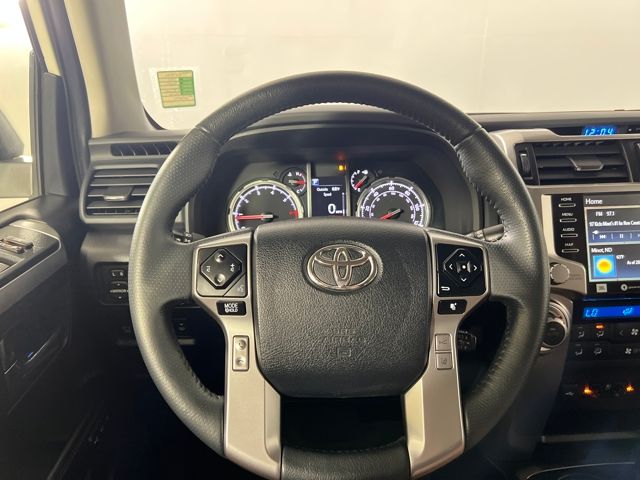 2022 Toyota 4Runner Limited photo 4