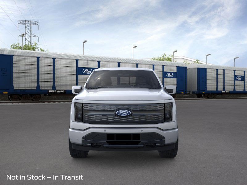 2025 Ford F-150 Lightning Lariat photo 6