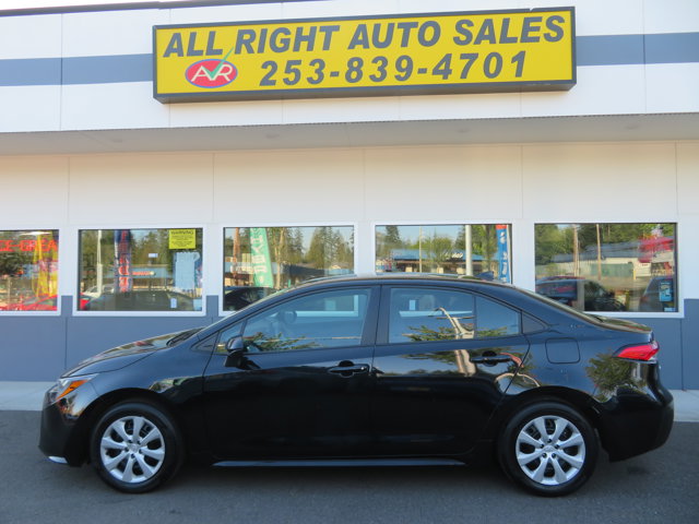 2024 Toyota Corolla LE photo 2