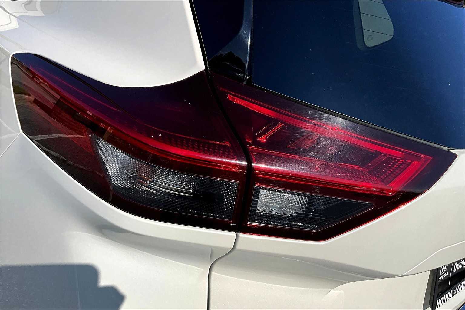 2022 Nissan Rogue SL photo 25