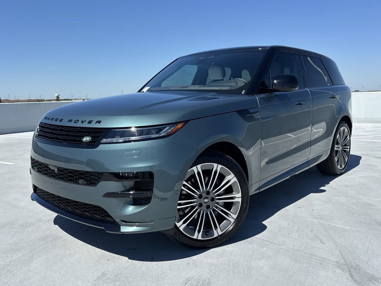 2025 Land Rover Range Rover Sport Dynamic SE