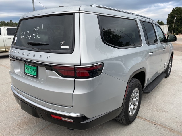 2024 Jeep Wagoneer L Base photo 3