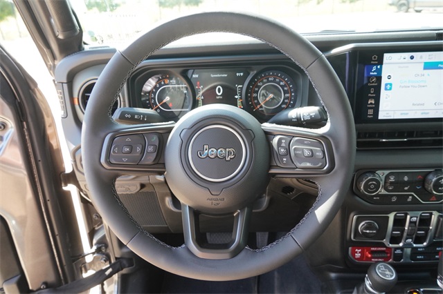 2025 Jeep Gladiator Mojave photo 25