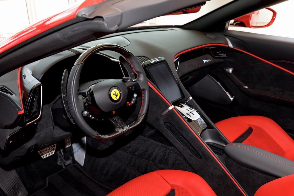 2025 Ferrari Roma Spider photo 14