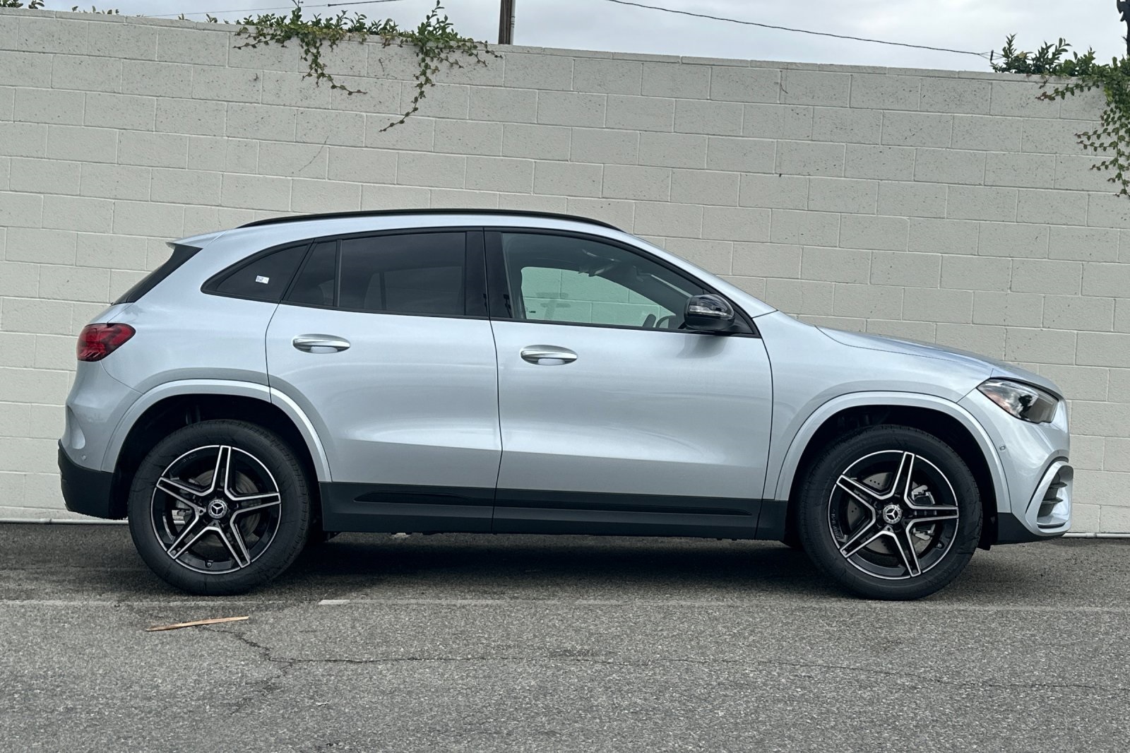 2026 Mercedes Benz GLA 250 photo 4