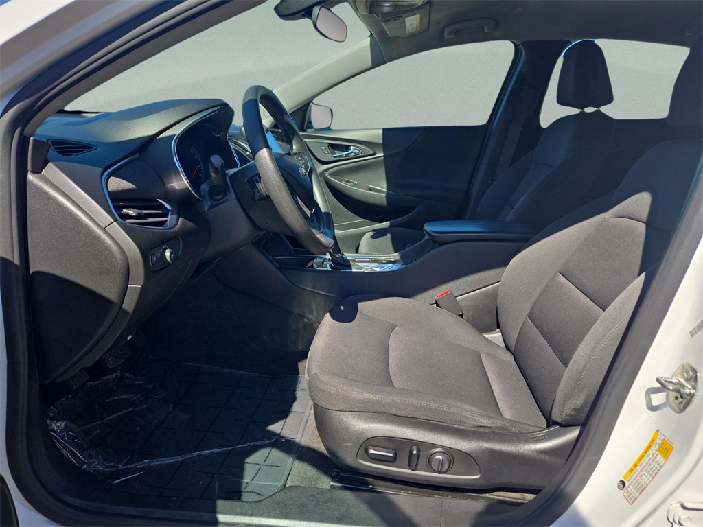 2020 Chevrolet Malibu 1LT photo 14