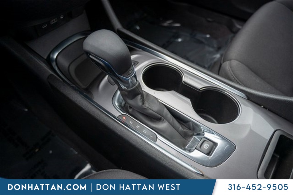 2023 Chevrolet Malibu 1LT photo 11