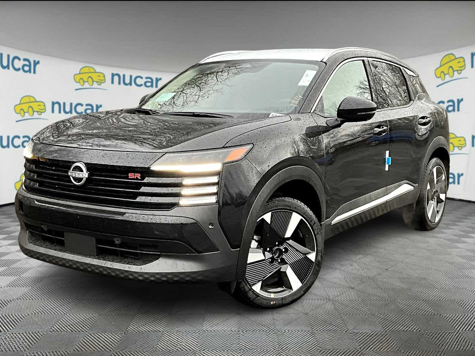 2026 Nissan Kicks SR photo 2