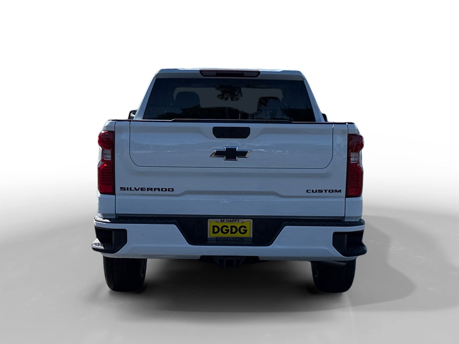 2026 Chevrolet Silverado Custom photo 4