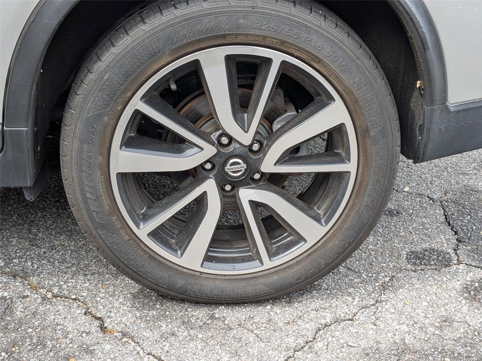 2020 Nissan Rogue SL photo 7