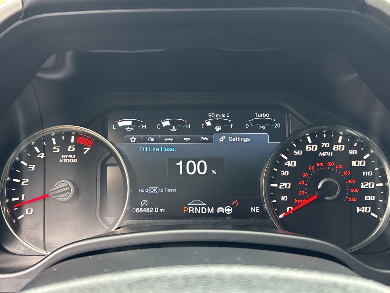 2020 Ford F-150 Raptor photo 29