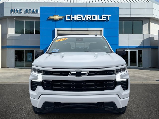2023 Chevrolet Silverado 1500 RST photo 2