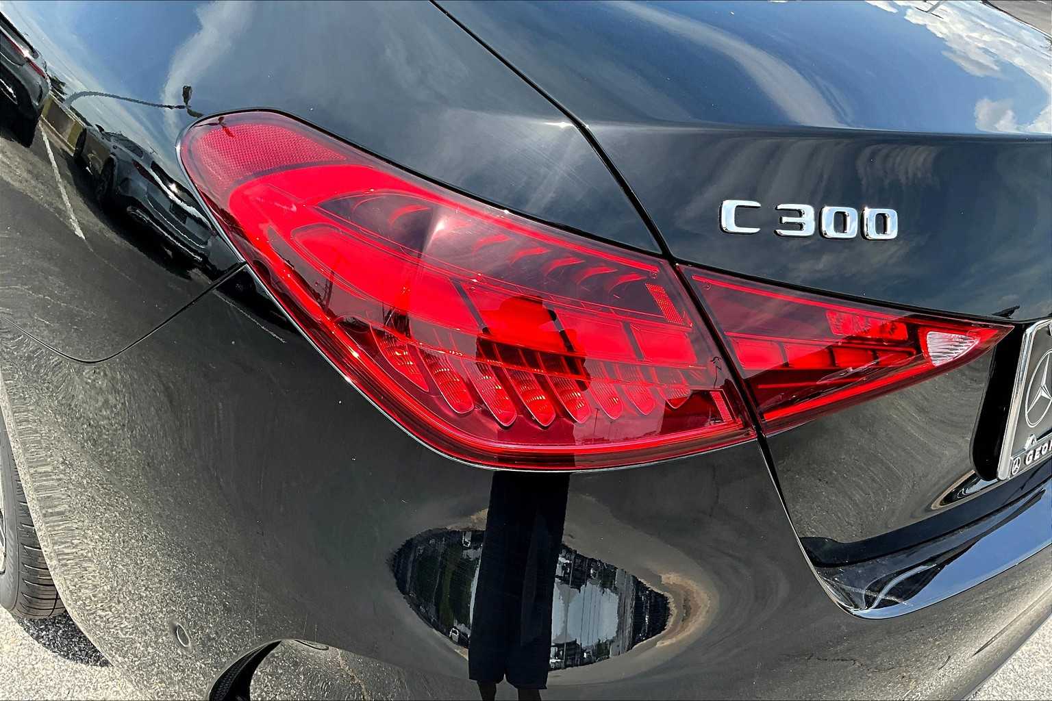 2025 Mercedes Benz C 300 photo 6