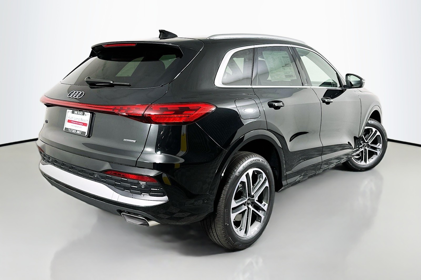 2025 Audi Q5 Premium photo 3