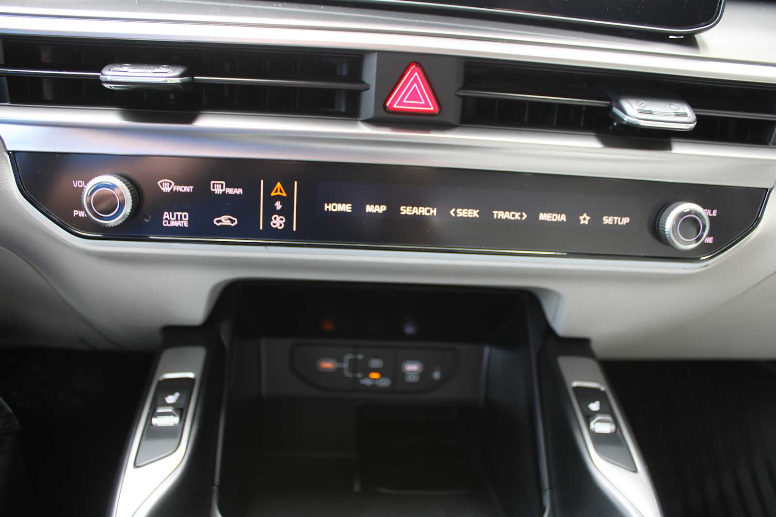 2026 Kia Sorento S photo 39