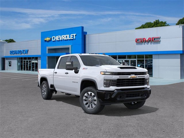 2026 Chevrolet Silverado 2500HD Custom's photo