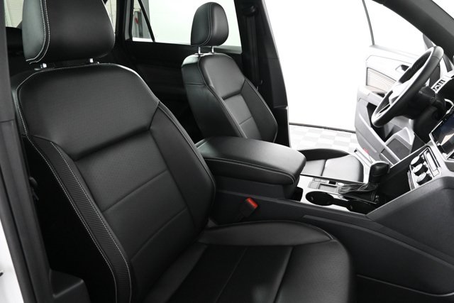2022 Volkswagen Atlas Cross Sport SE Technology photo 12