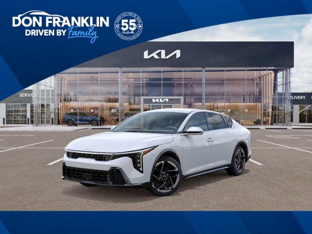 2025 Kia K4 GT-Line's photo