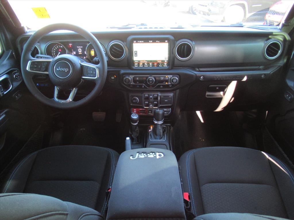 2023 Jeep Wrangler Rubicon 4xe photo 14
