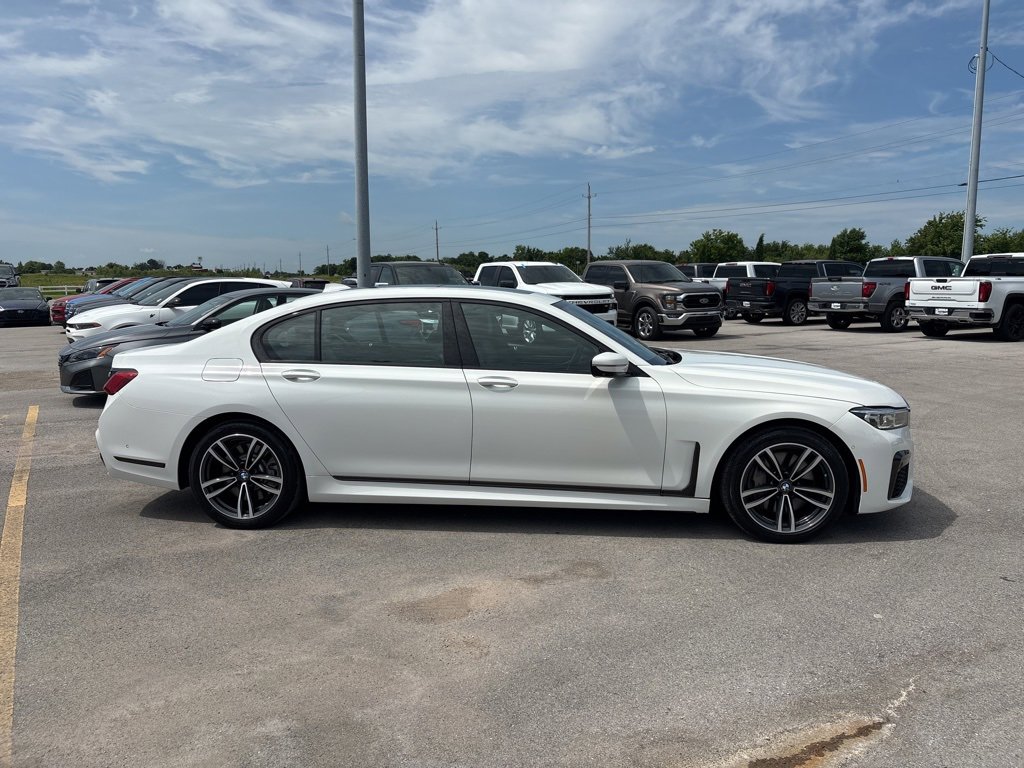 2020 Bmw 750i xDrive Sedan photo 3