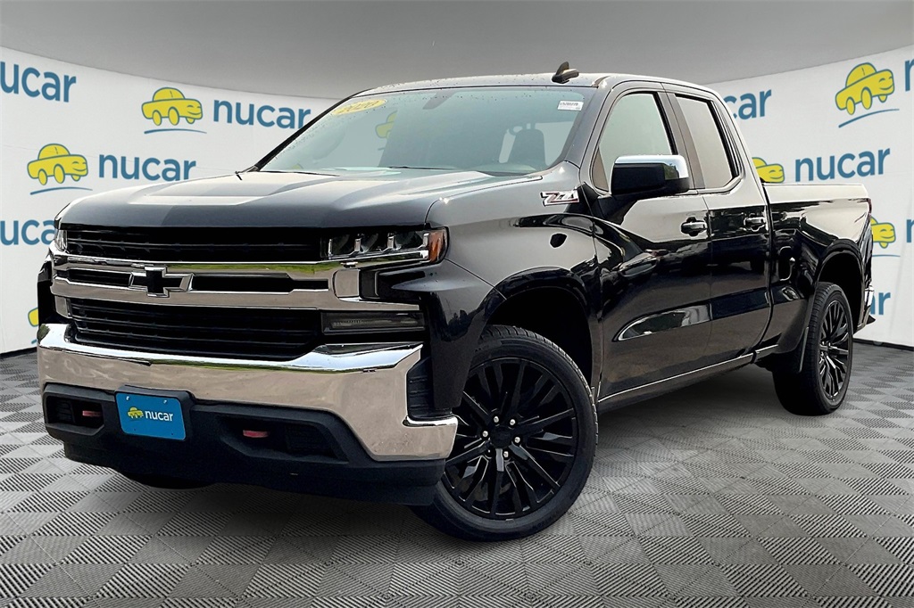 2020 Chevrolet Silverado 1500 LT photo 3