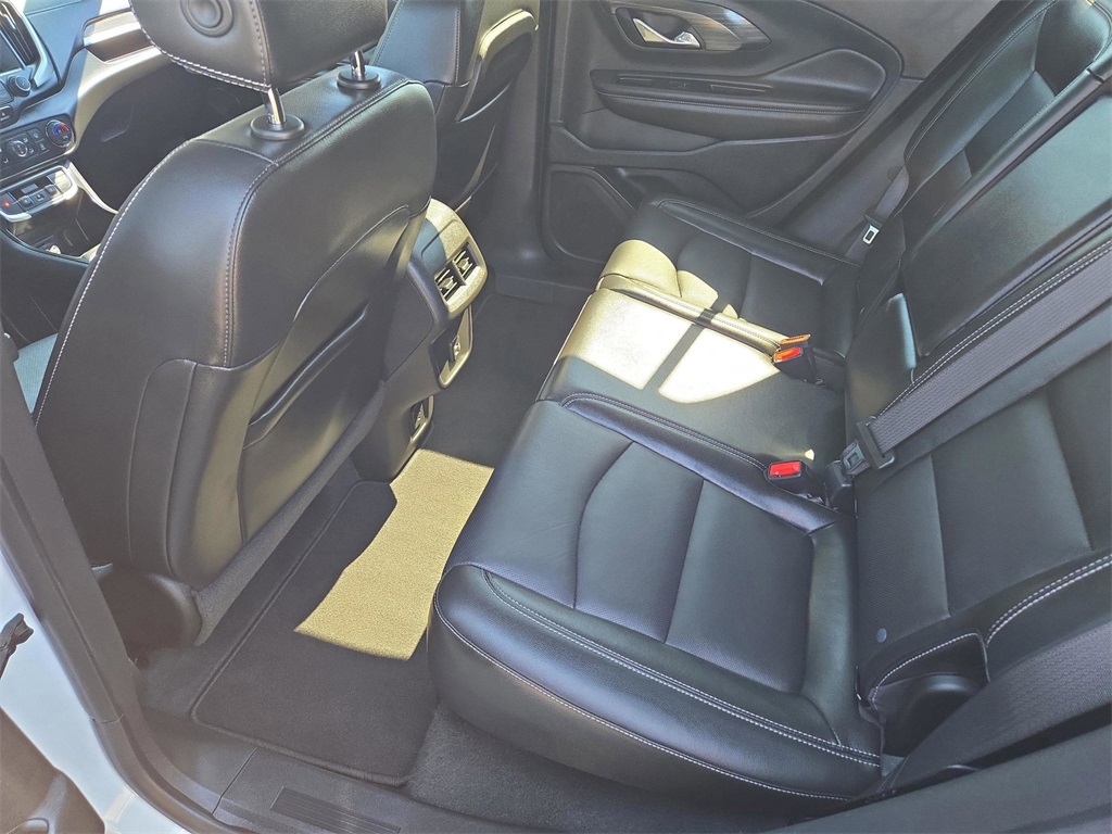 2022 Gmc Terrain SLT photo 18