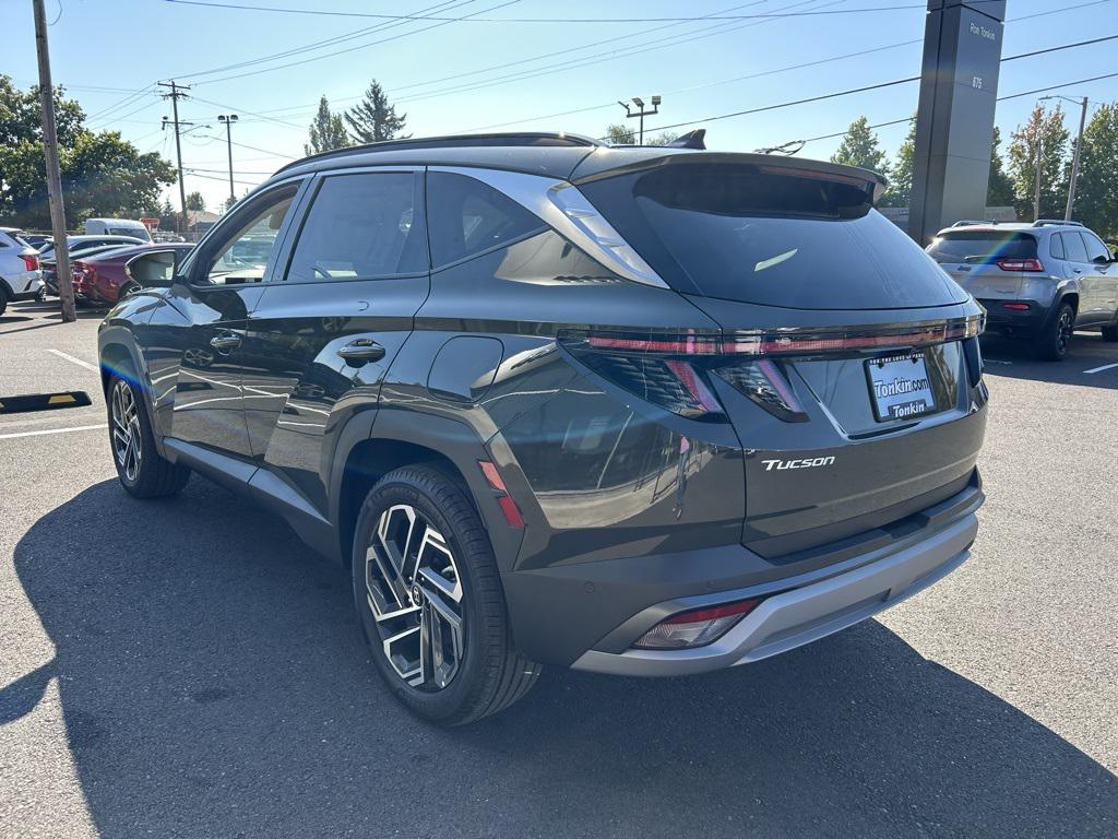 2025 Hyundai Tucson Limited photo 8