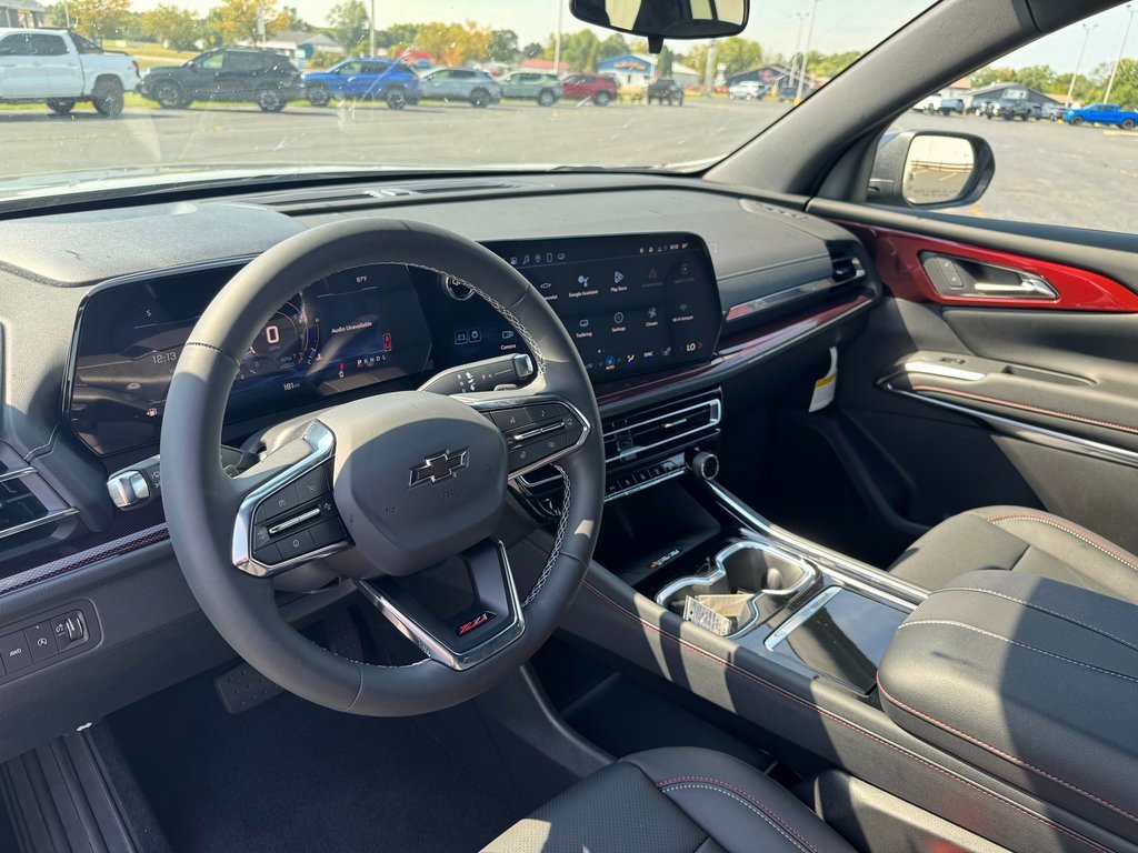 2025 Chevrolet Traverse Z71 photo 12
