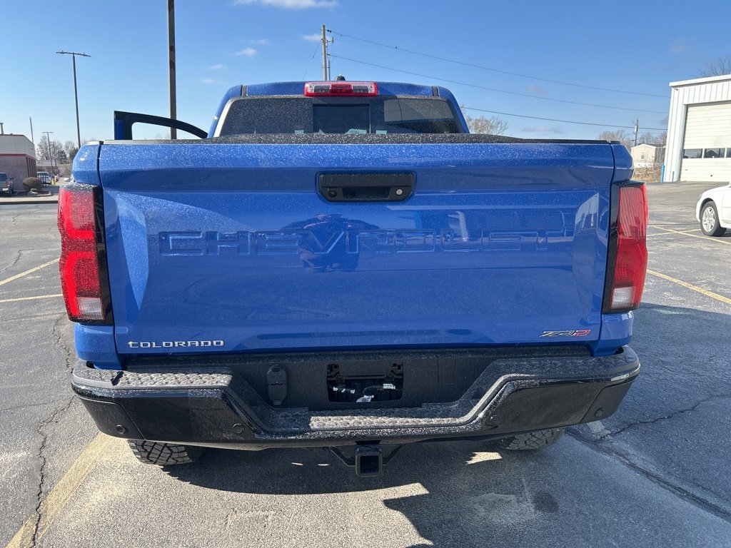 2025 Chevrolet Colorado ZR2 photo 3