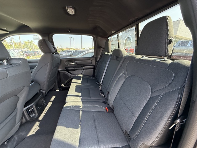 2025 Ram 1500 Tradesman photo 24