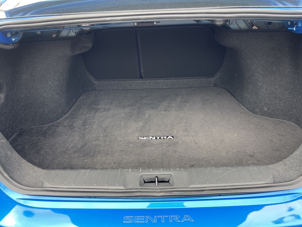 2025 Nissan Sentra SV photo 24