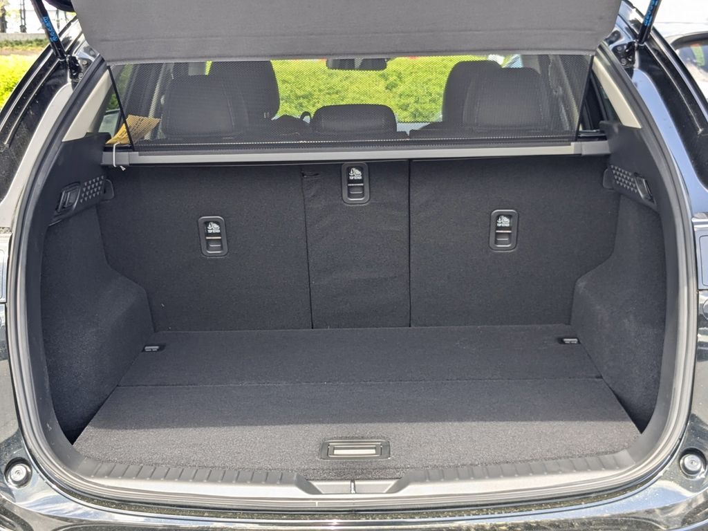 2025 Mazda CX-5 2.5 Select photo 13