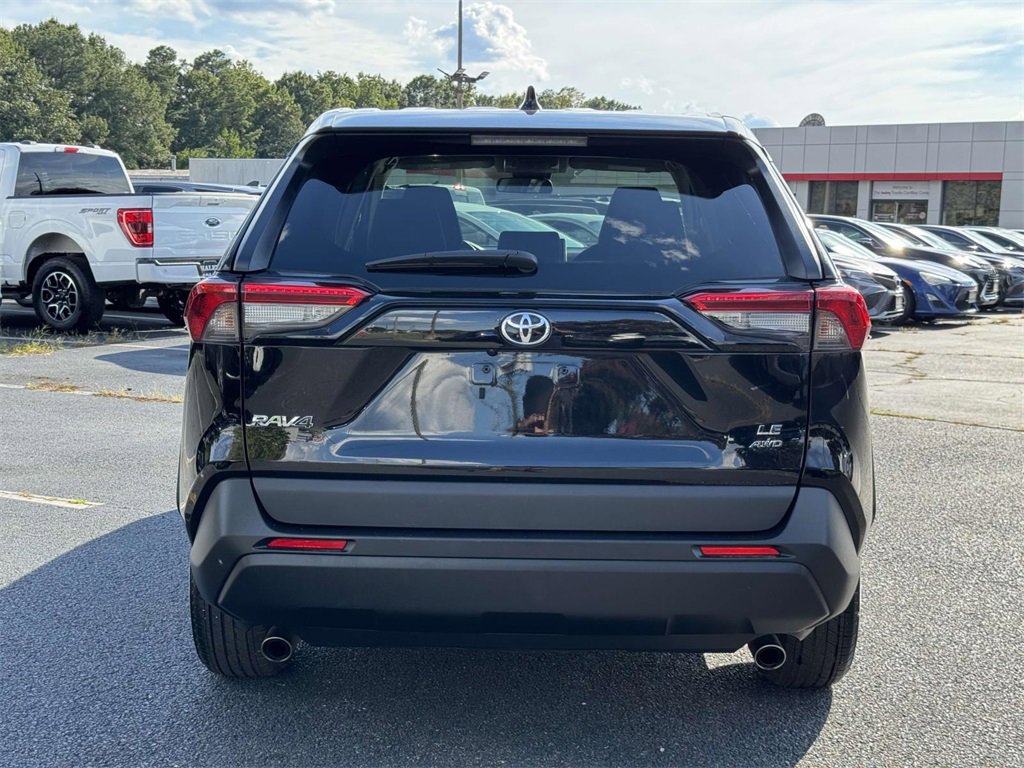 2024 Toyota RAV4 LE photo 15