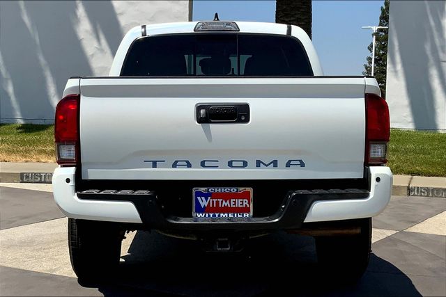 2019 Toyota Tacoma TRD Off-Road photo 4